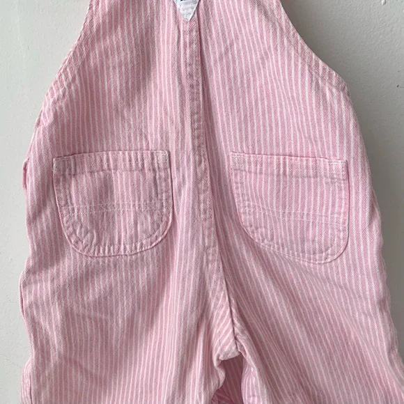 SOLD                                   80s pink pinstriped Oshkosh baby overalls - Picture 5 of 9